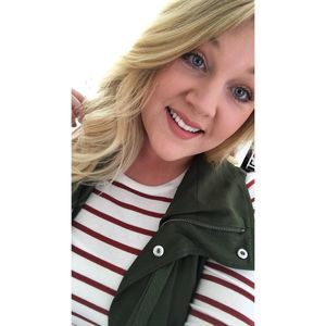 Meet your Posher, Kelcy